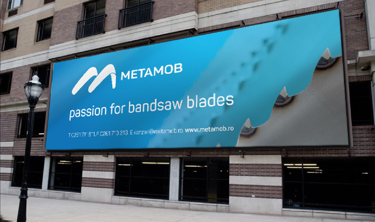 metamob portofoliu banner stradal outdoor